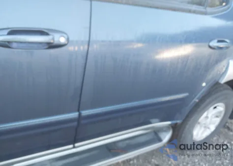 2004 Toyota Sequoia Sr5 V8 из США, поврежденный, VIN 5TDBT44AX4S216595